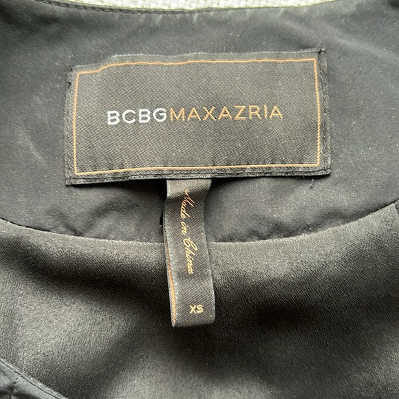 BCBG MaxAzria cropped jacket, size XS - Picture 2 of 4